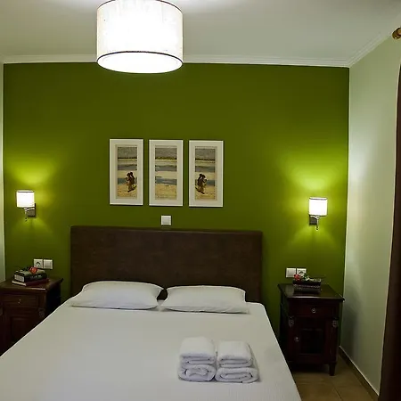 Anthias Garden Apartment Frinion Room photo