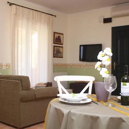 Anthias Garden Apartment Frinion Room photo