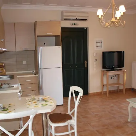 Anthias Garden Apartment Frinion Room photo