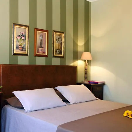 Anthias Garden Apartment Frinion Room photo